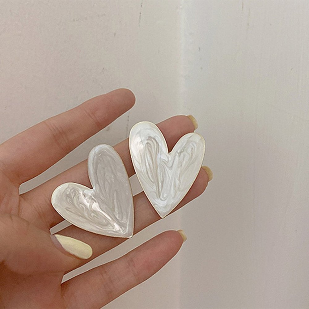 White Glaze Gold Heart Fashion Stud Earrings